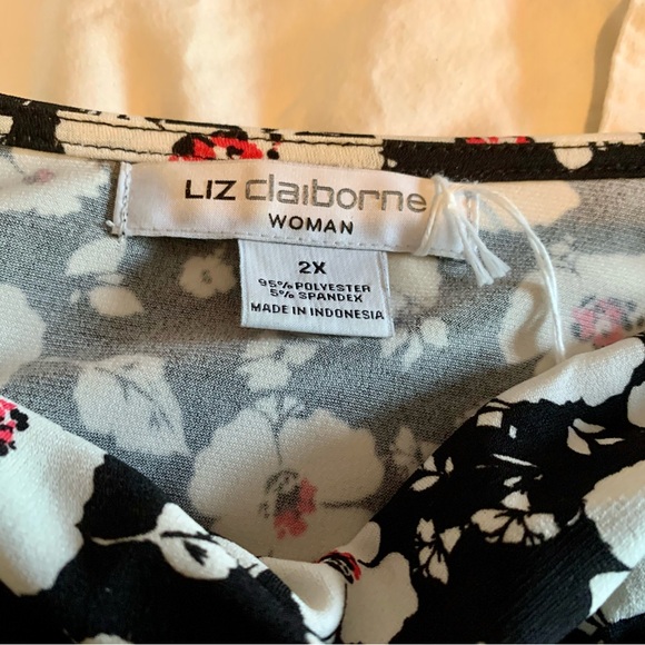 085 Liz Claiborne plus sleeveless top - Picture 4 of 4